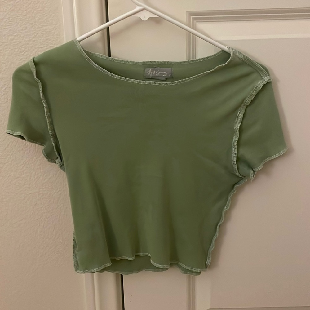 Tilly’s Sky and Sparrow Crop Top